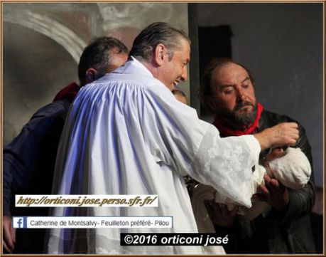 don_camillo-peppone-théâtre-auribeau-bapteme-dieu