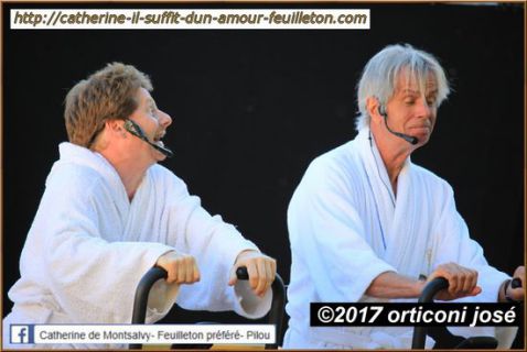 gerard-chambre-fabrice-coccitto-a-bicyclette-comedie-musicale-parlez-moi-d-amour