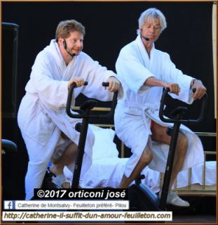 gerard-chambre-fabrice-coccitto-a-bicyclette-comedie-musicale