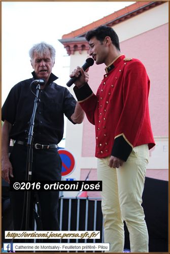 gerard_chambre-mika_apamian-spectacle_auribeau_2016