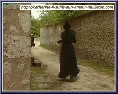 provins-la-rue-ou-marianne-suit-gwen-avec-corinne-touzet