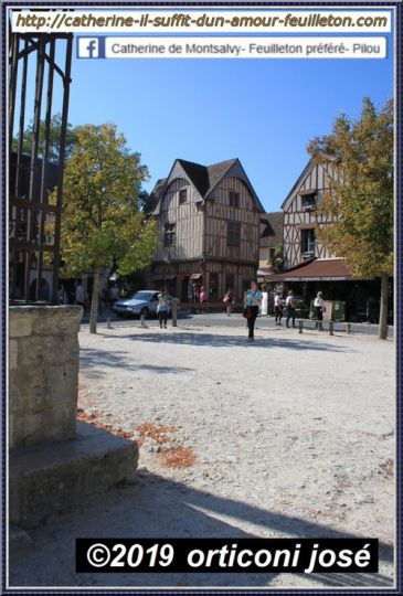 provins-place-chatel-la-croix