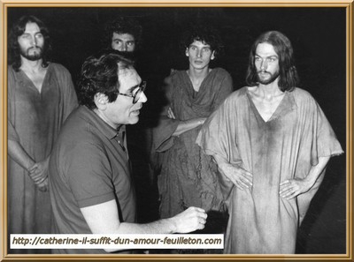 robert-hossein-philippe-caroit-un-homme-nomme-jesus